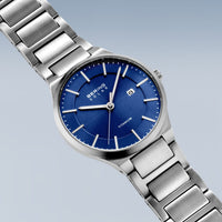 Bering Horloge 15239-777