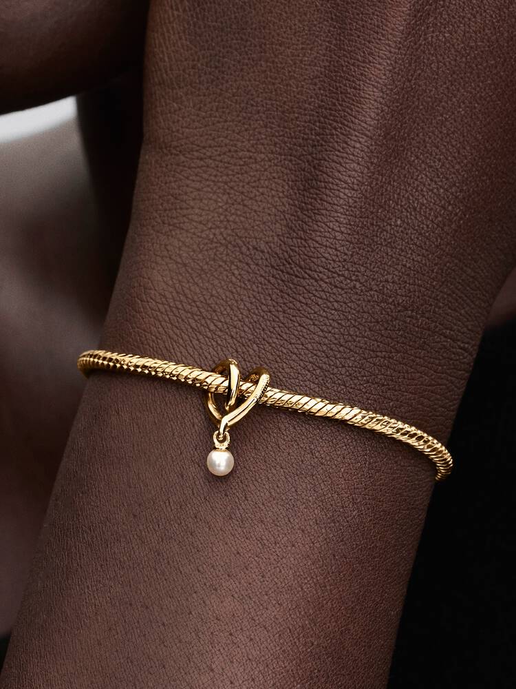 Pandora Bedel Hart 764138C01