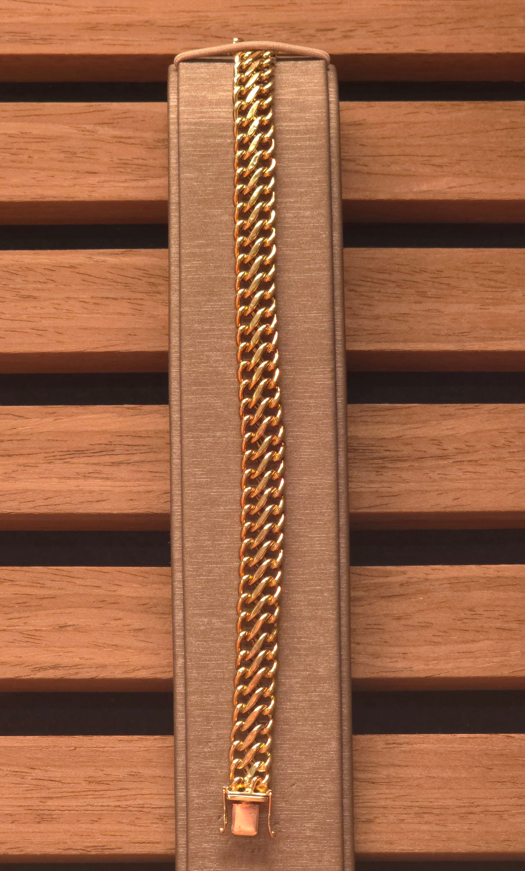 VDV035 Gouden Armband