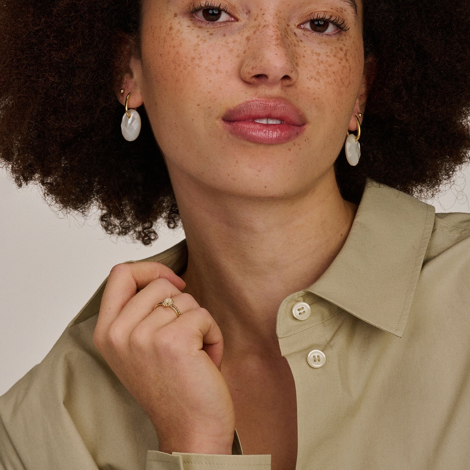 Blush Oorringen 14kt Goud 7218YGO