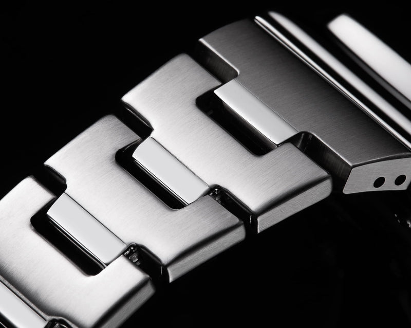 Casio G-Shock GM-2110D-8AER