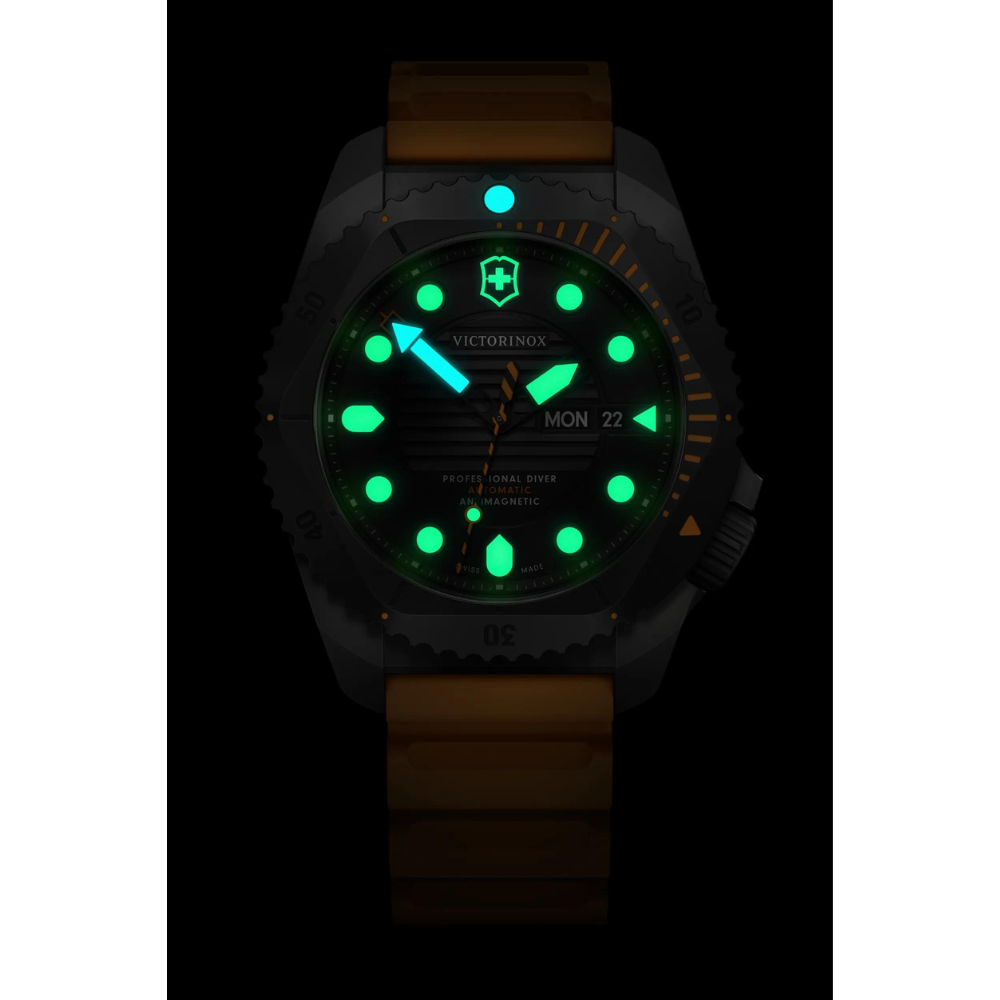 Victorinox Swiss Army Dive Pro Automatic 241996