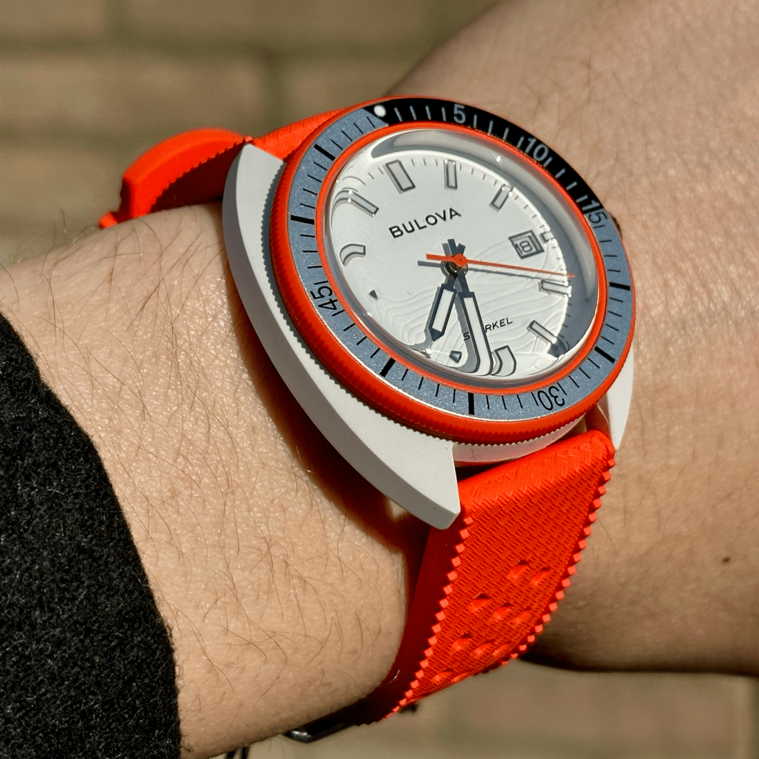 Bulova Snorkel 98B448 - Clown Fish