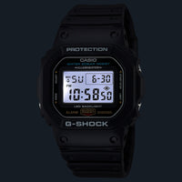 Casio G - Shock DW - 5600UE - 1ER