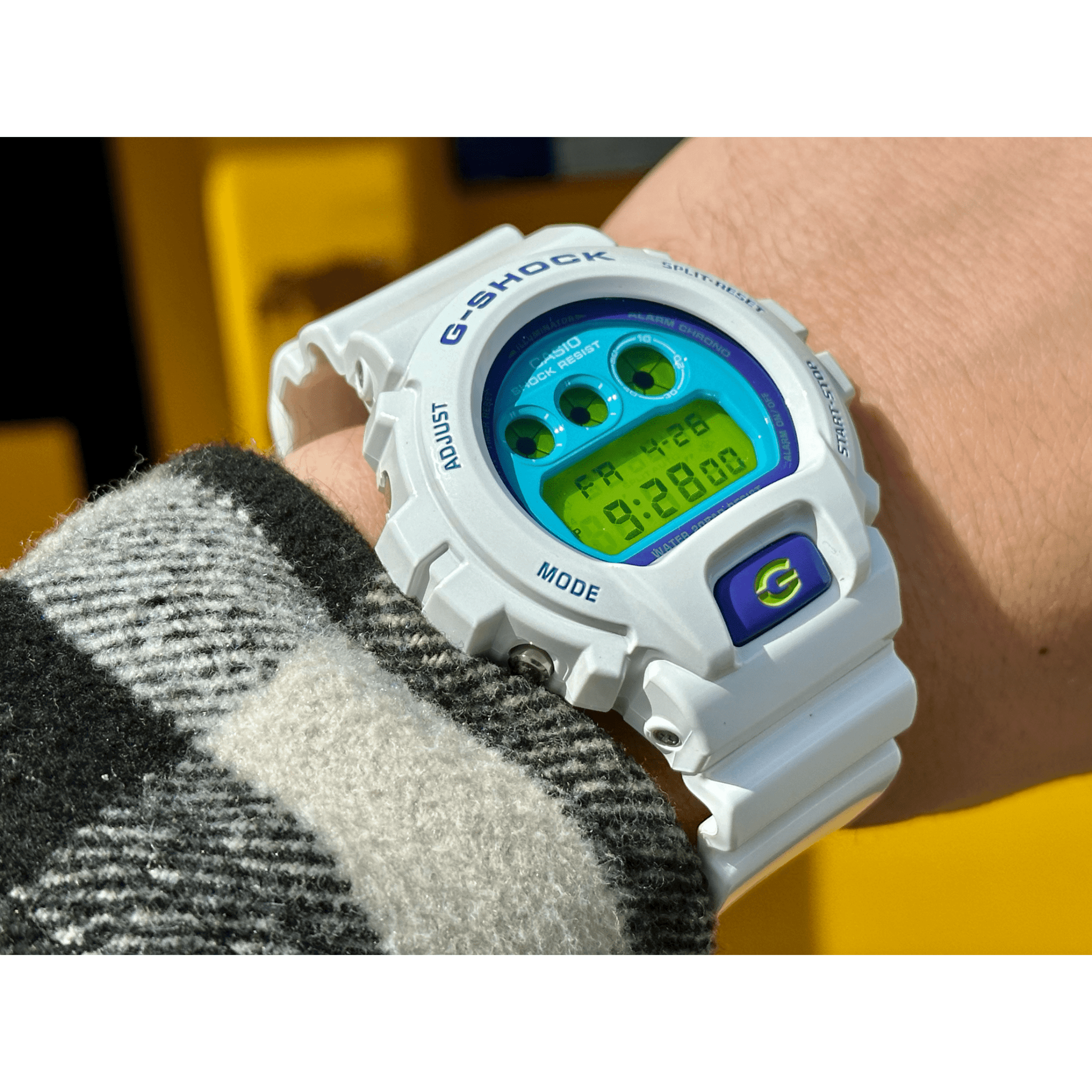 Casio G - Shock DW - 6900RCS - 7ER Crazy Color