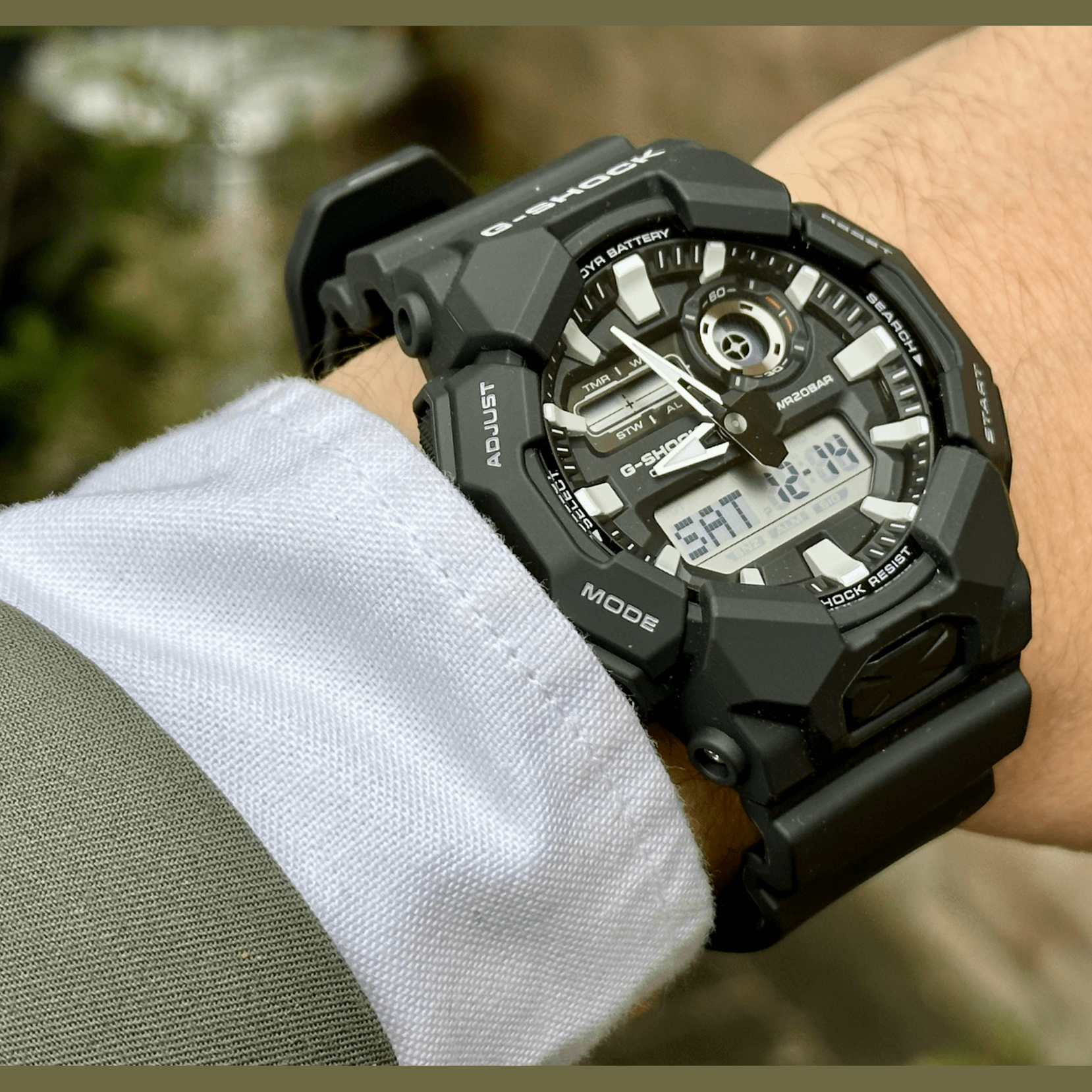 Casio G - Shock GA - 010 - 1AER