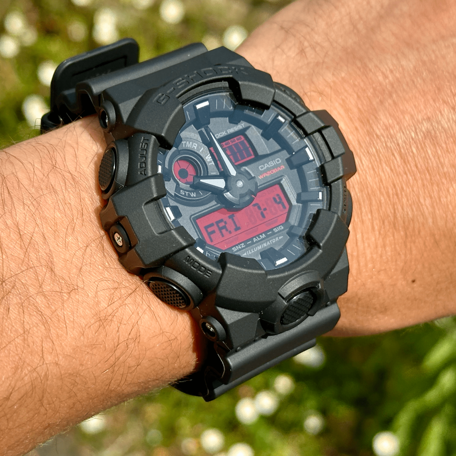 Casio G - Shock GA - 700BBR - 1AER - Juwelier van Dam
