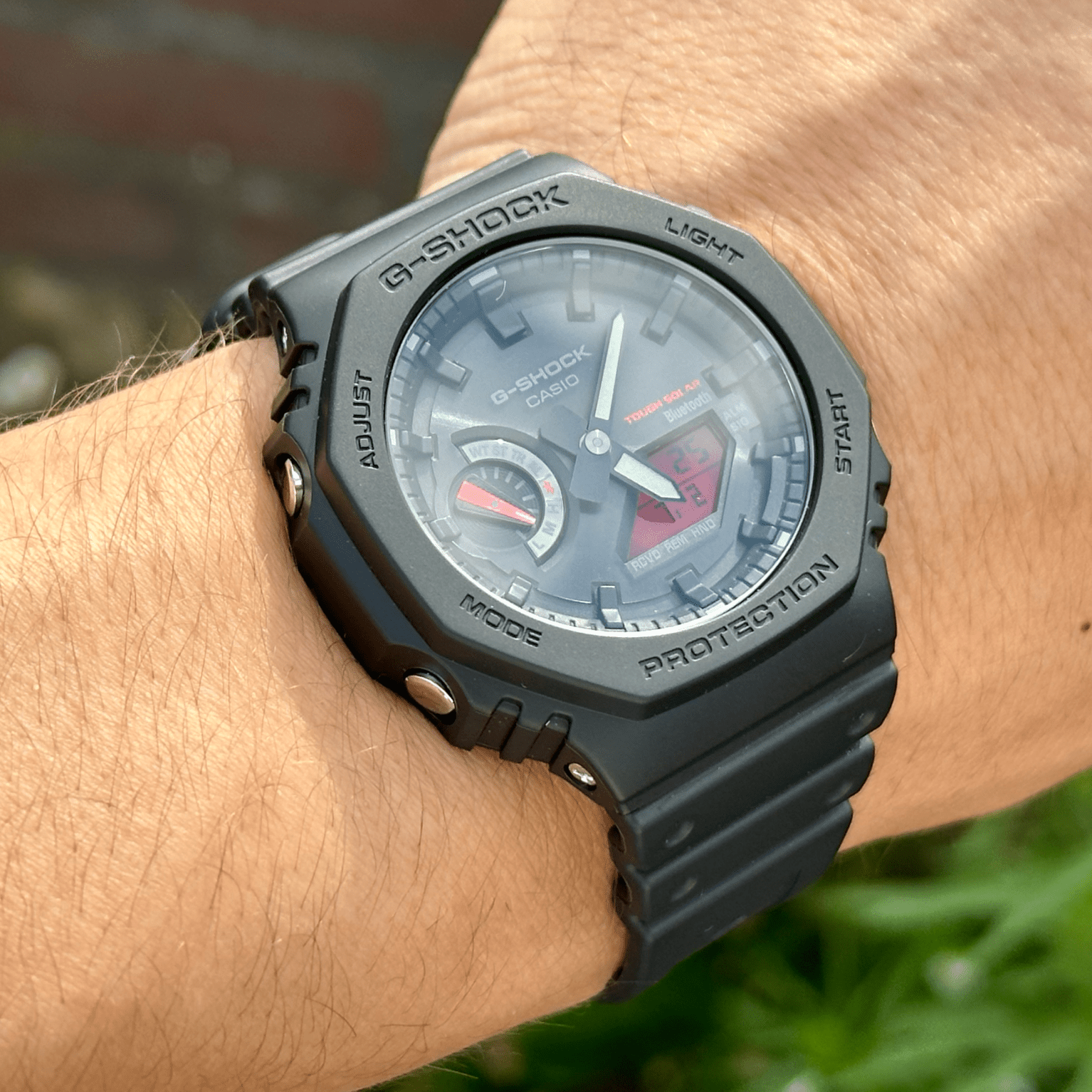 Casio G - Shock GA - B2100BBR - 1AER - Juwelier van Dam