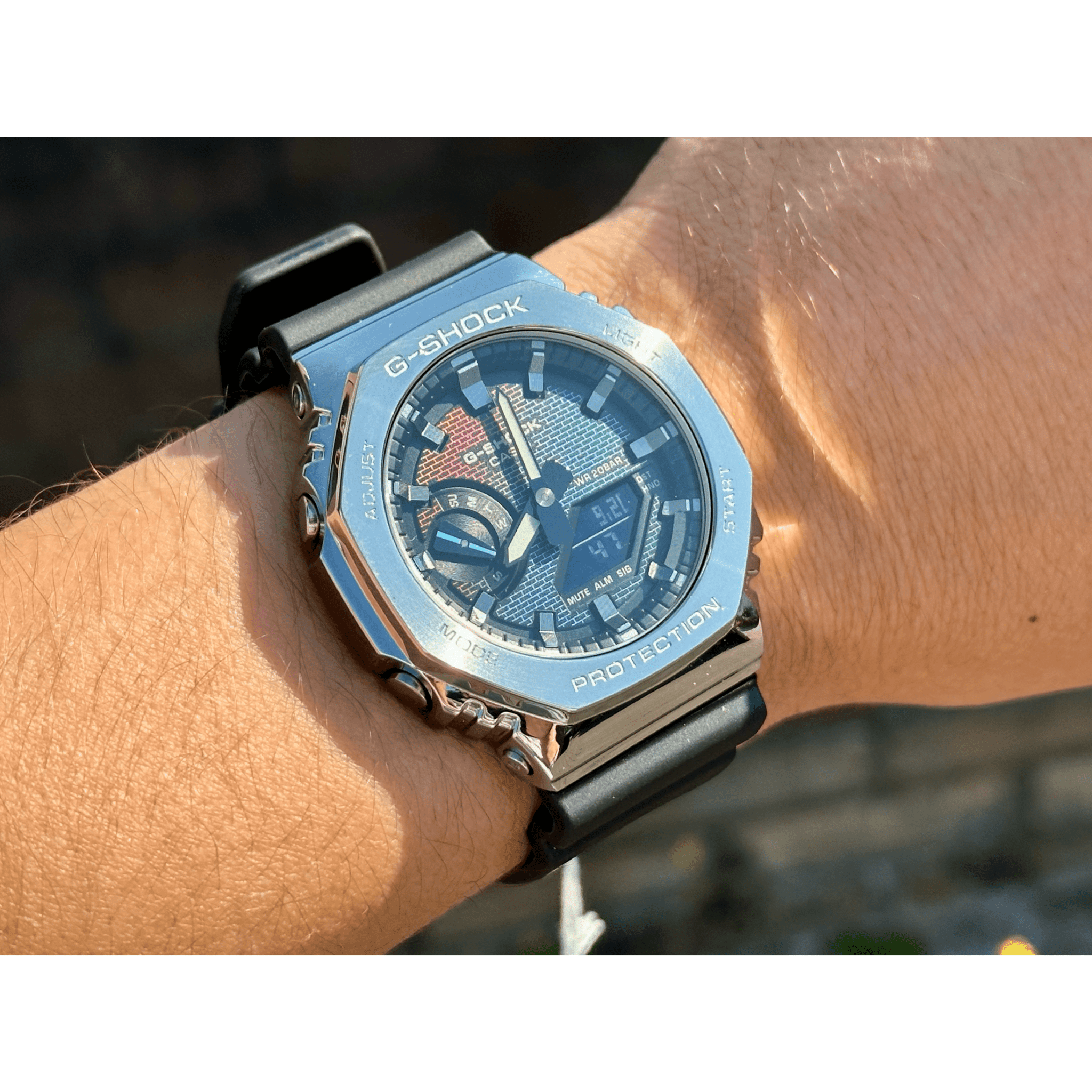 Casio G - Shock GM - 2100RW - 1AER