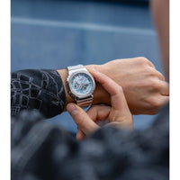 Casio G - Shock GM - 2110D - 2AER