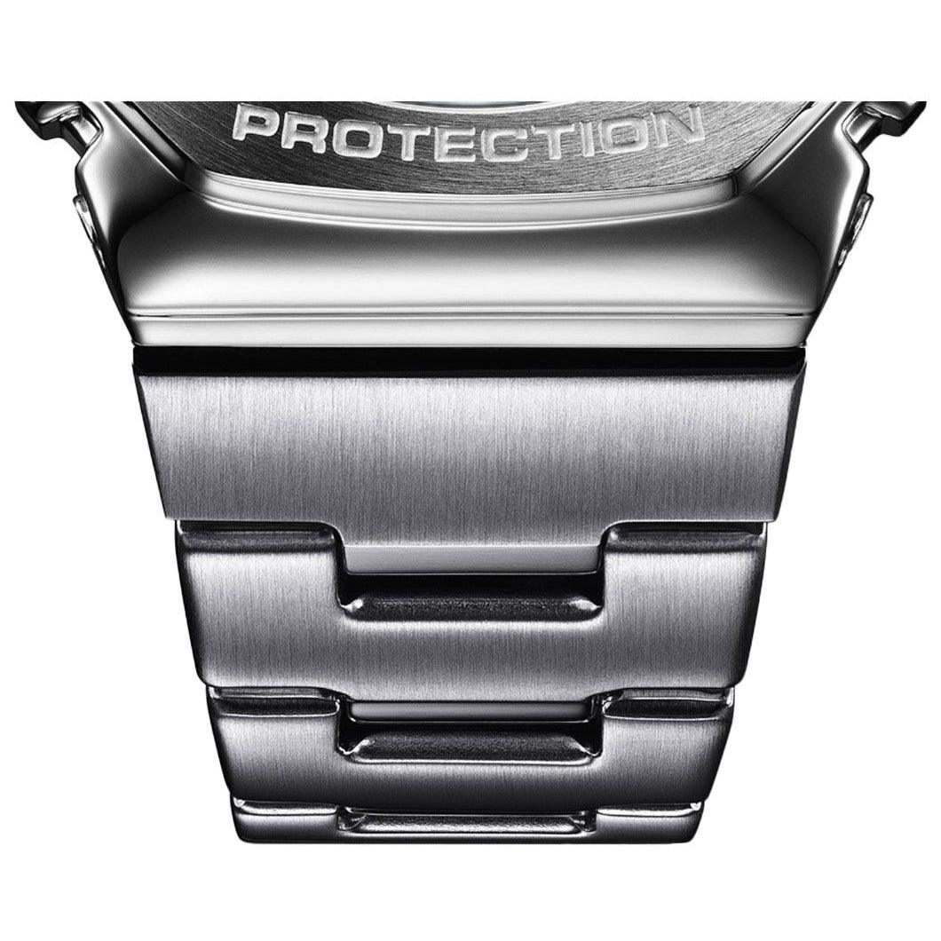 Casio G - Shock GM - 2110D - 2BER