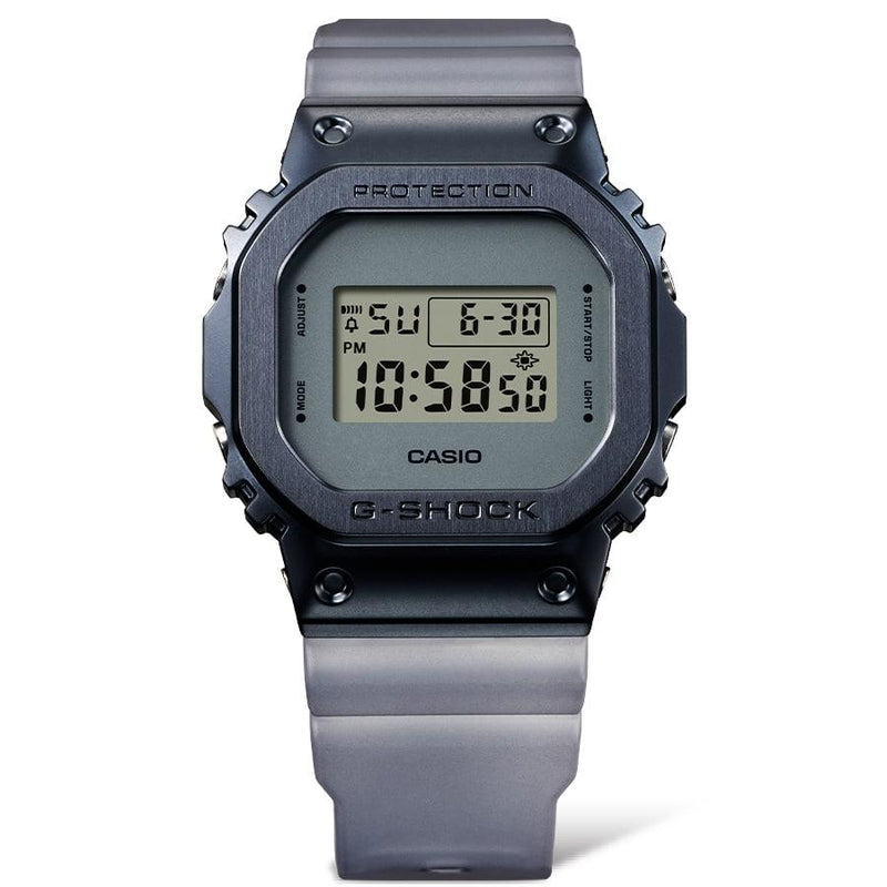 Casio G - Shock GM - 5600MF - 2ER