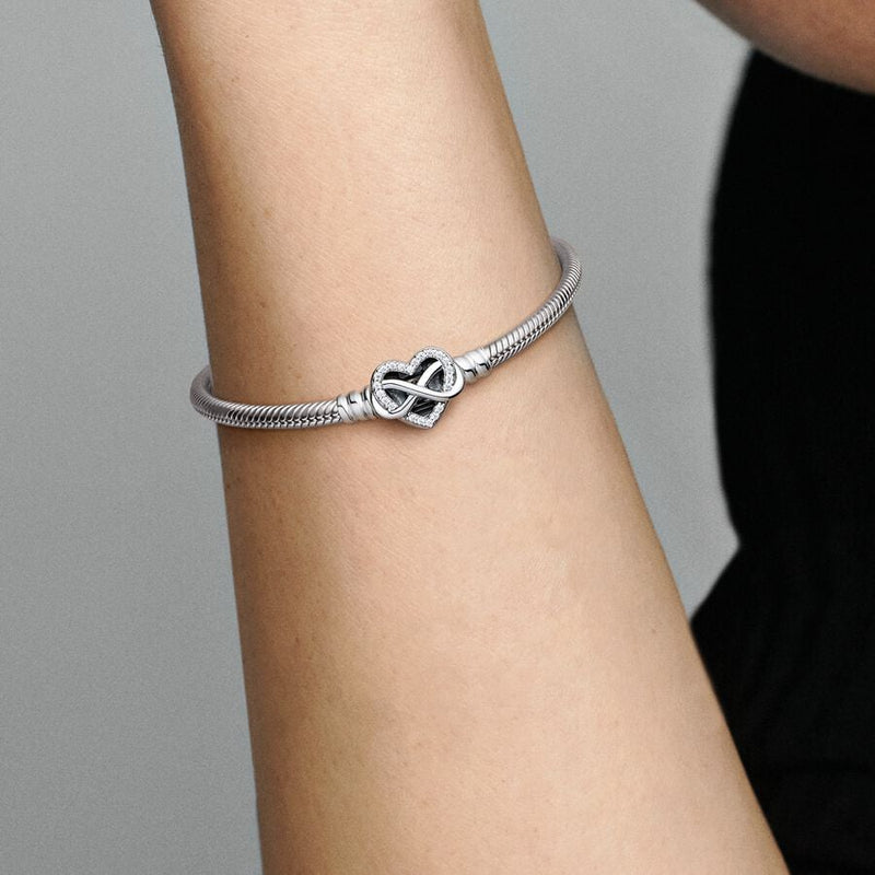 Pandora Armband met Hartsluiting 592645C01 - 18