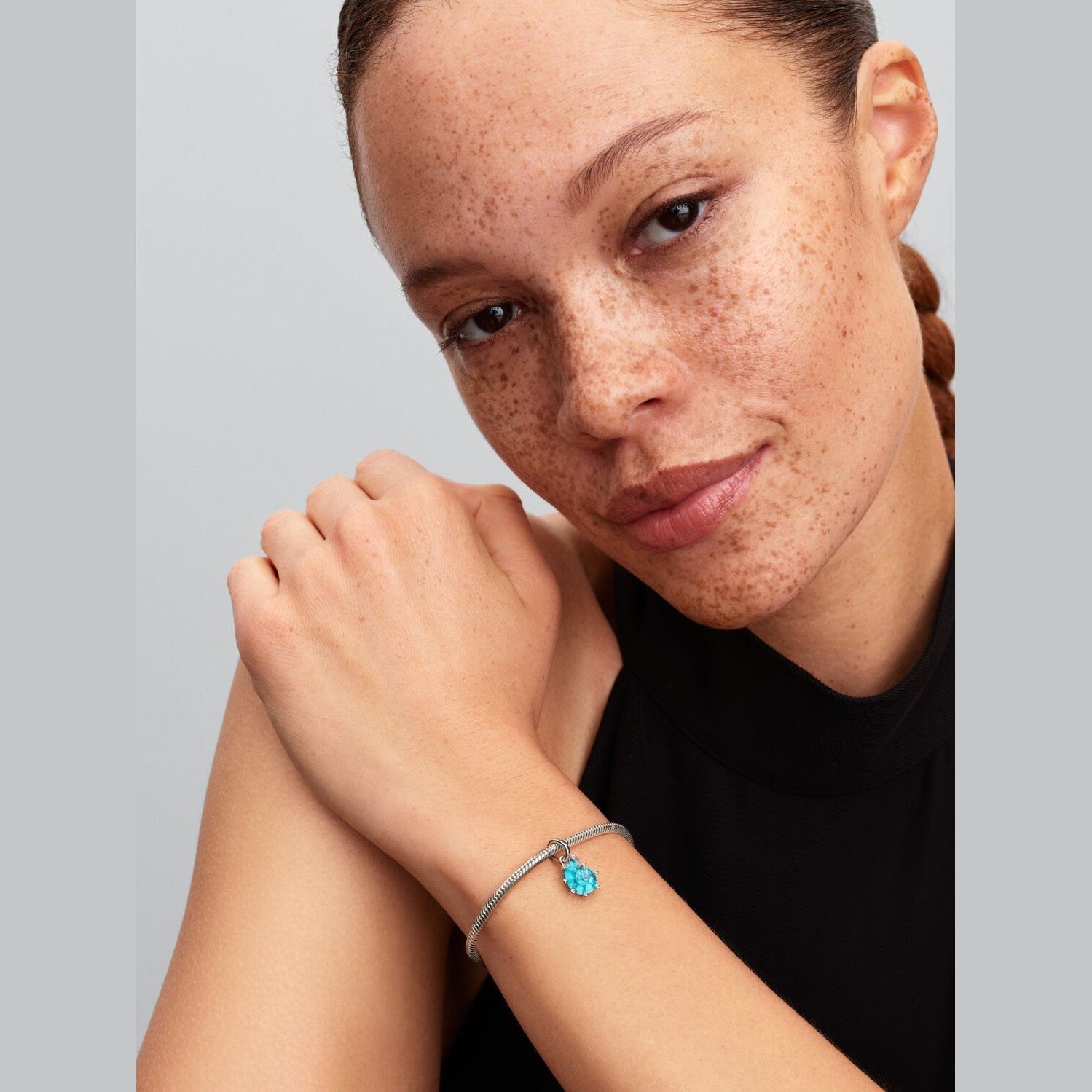 Pandora Bedel Blauwe Muranoglas Zeeslak 793900C01 - Juwelier van Dam