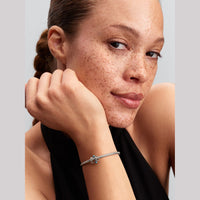 Pandora Bedel Vis 793819C01 - Juwelier van Dam