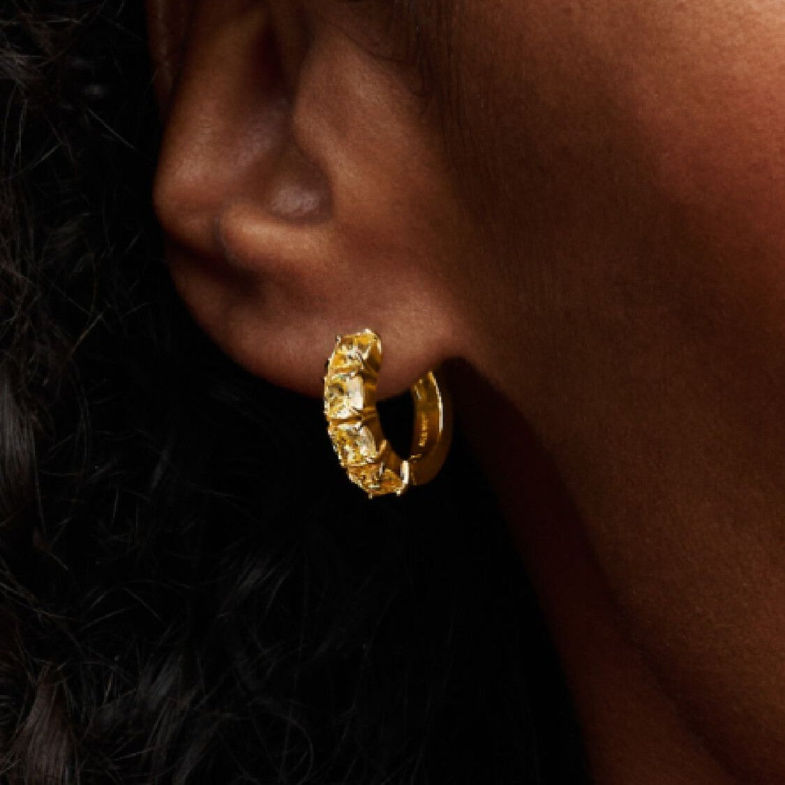 Pandora Gele Ooringen 263851C02 - Juwelier van Dam