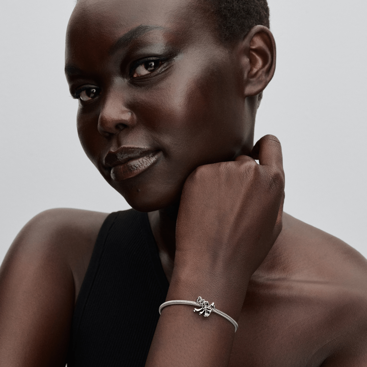 Pandora x Disney Bedel Goofy 793912C00 - Juwelier van Dam