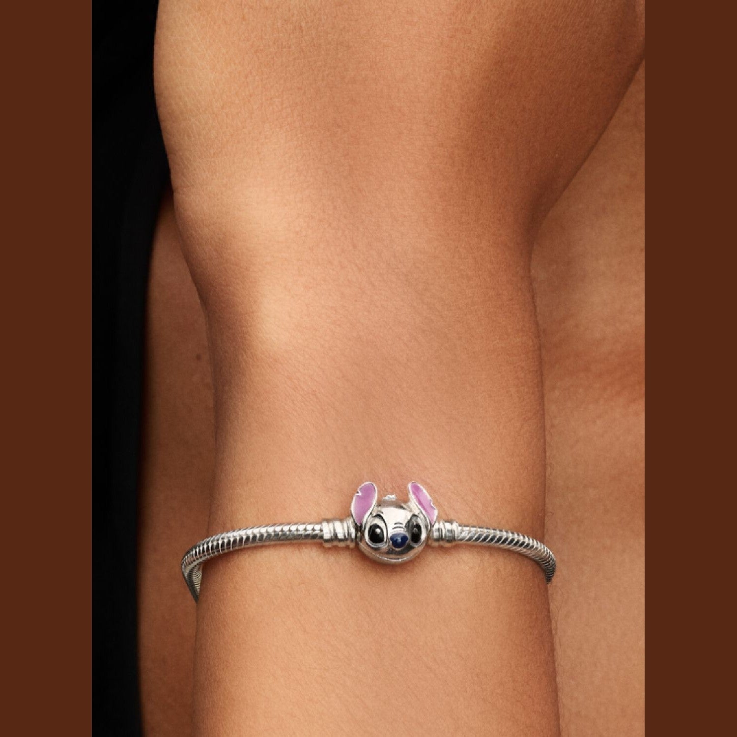 Pandora x Disney Stitch Armband 593738C01 - 19 - Juwelier van Dam