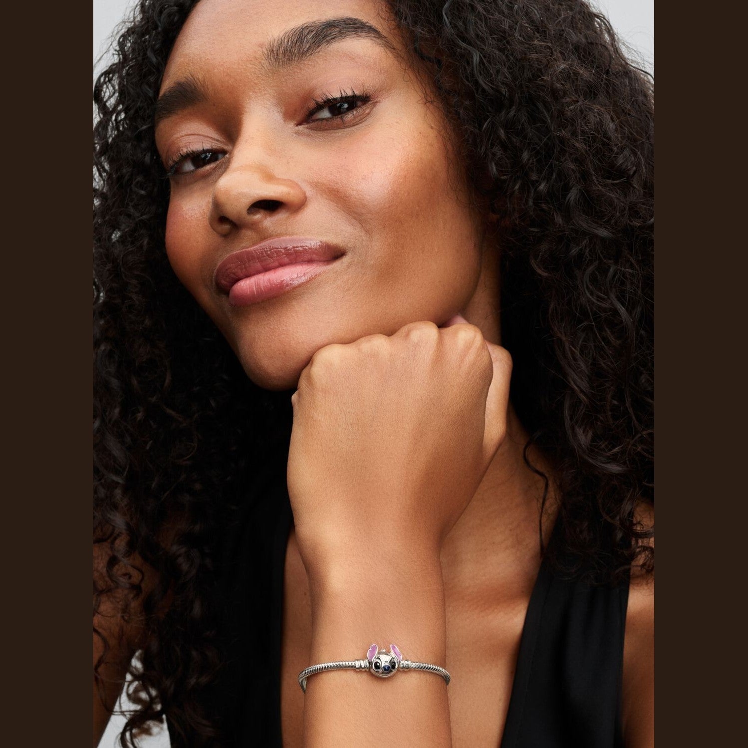 Pandora x Disney Stitch Armband 593738C01 - 19 - Juwelier van Dam