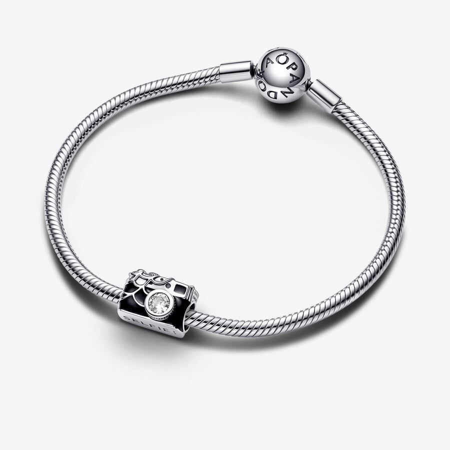 Pandora x Marvel Bedel Spider - Man Camera Selfie 792352C01