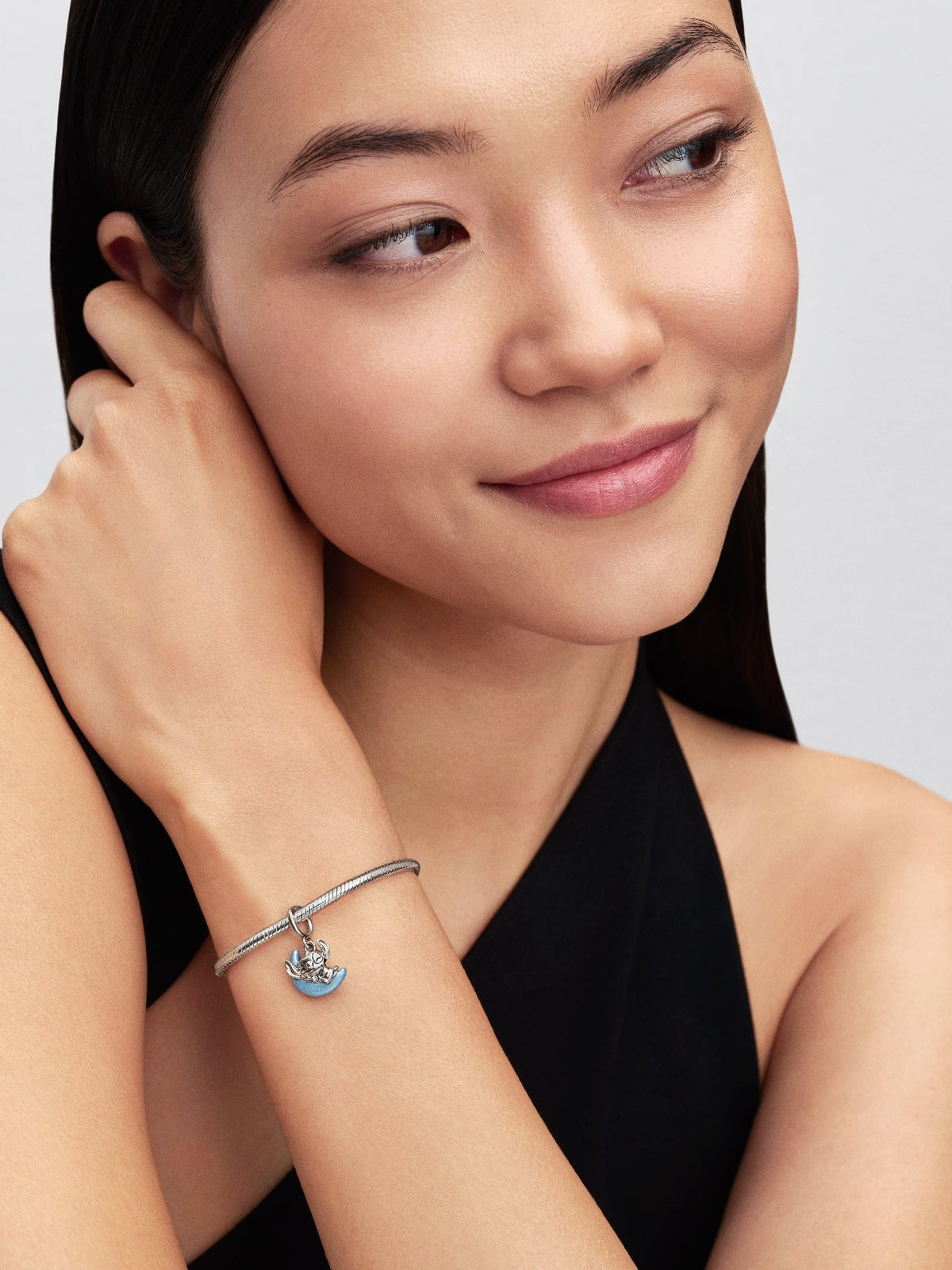 Pandora x Disney Bedel Stitch Glow-in-the-dark Maan 795022C01