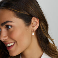 vDam Oorringen Paperclip Barok Parel En Zirkonia Zilver Gerhodineerd 1336542