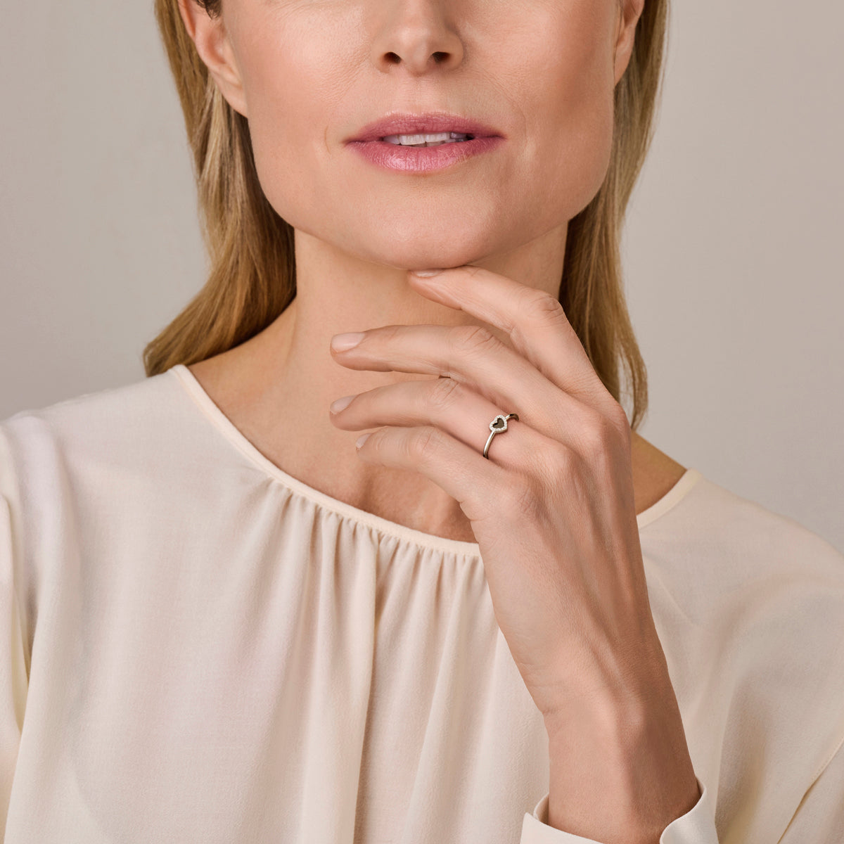 vDam Ring Hart, Zirkonia En Zwart Emaille Halo Zilver Gerhodineerd 1338597 Maat 17¼